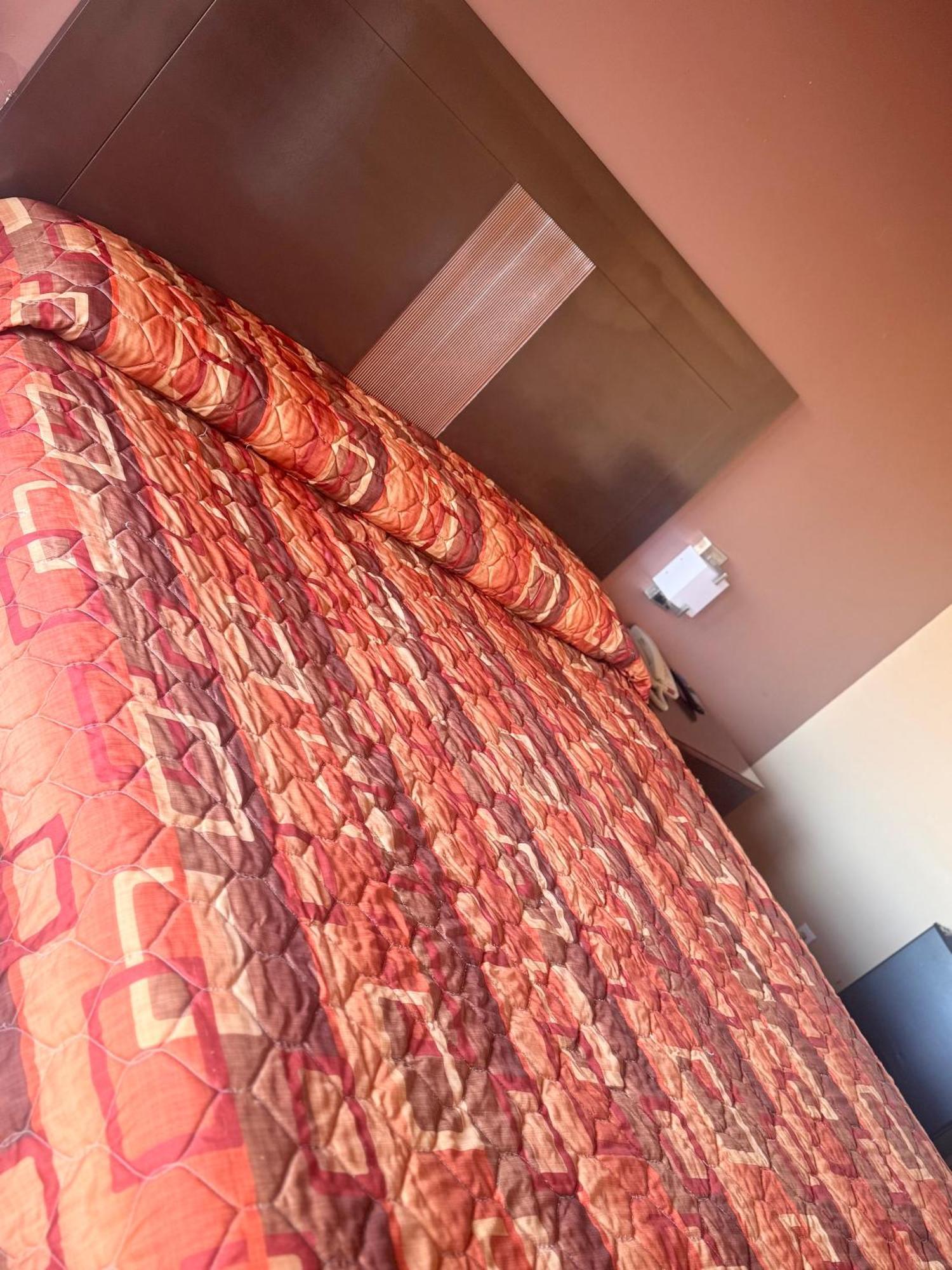 Payless Inn Kingfisher Экстерьер фото